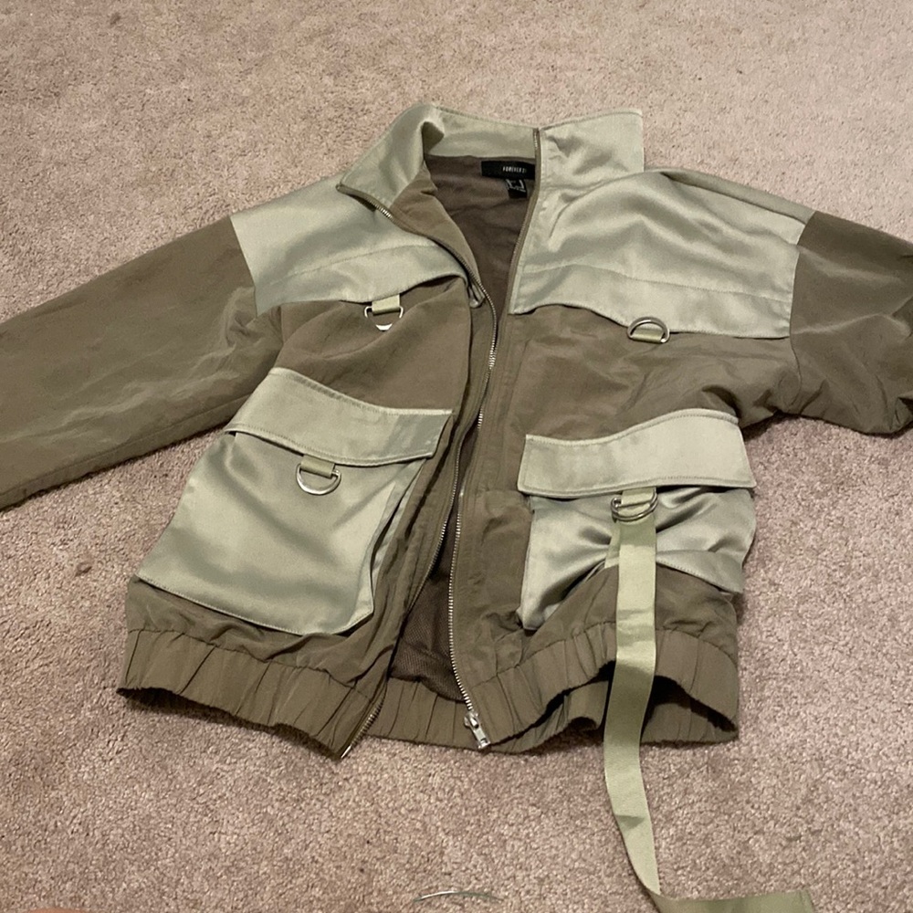 Forever 21, medium, green puffy jacket.